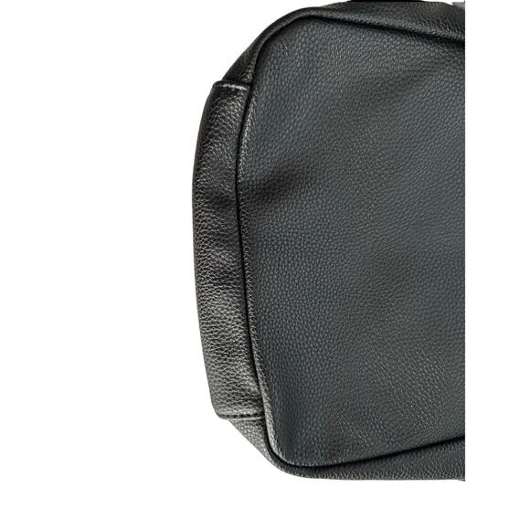 Celvin Klein Small Black tote With Sports Strap - Picture 9 of 15